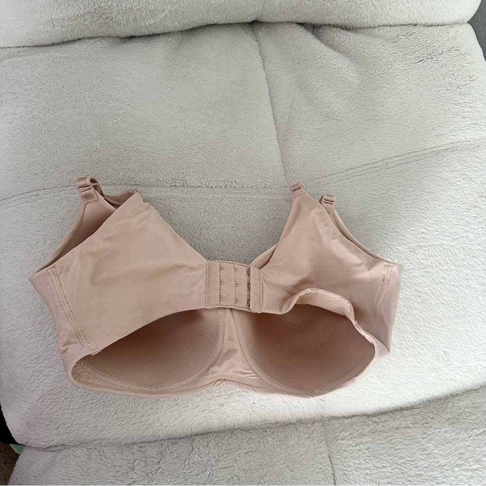 Torrid Soft Beige Dream Wire Free Bra 38DDD - Picture 2 of 5